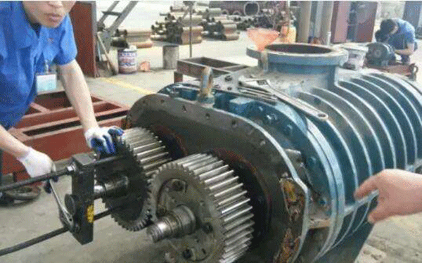 分享高壓電機軸承溫升的原因及處理方法。