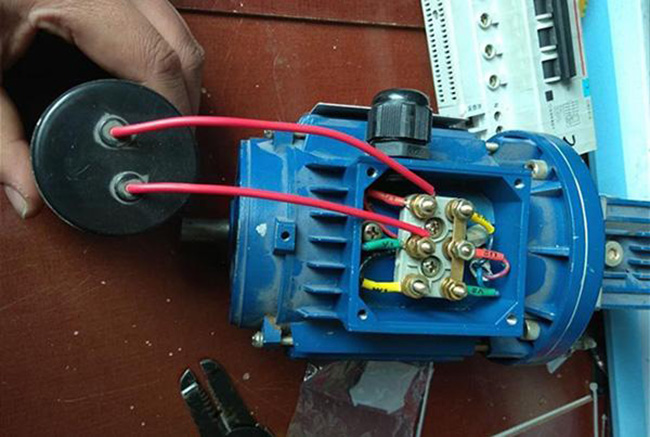 如何使西瑪電機(jī)接線更牢固？